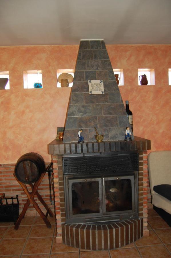 Casa Rural Consuelo Хумилья Экстерьер фото