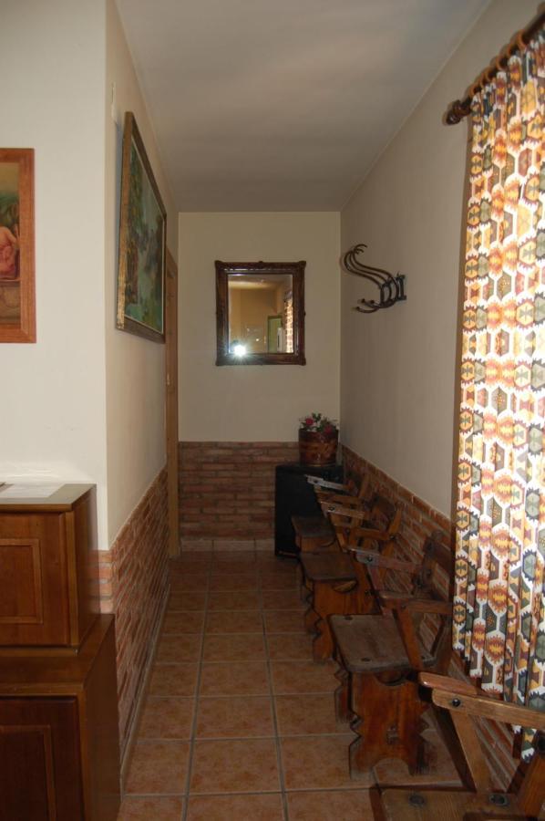 Casa Rural Consuelo Хумилья Экстерьер фото
